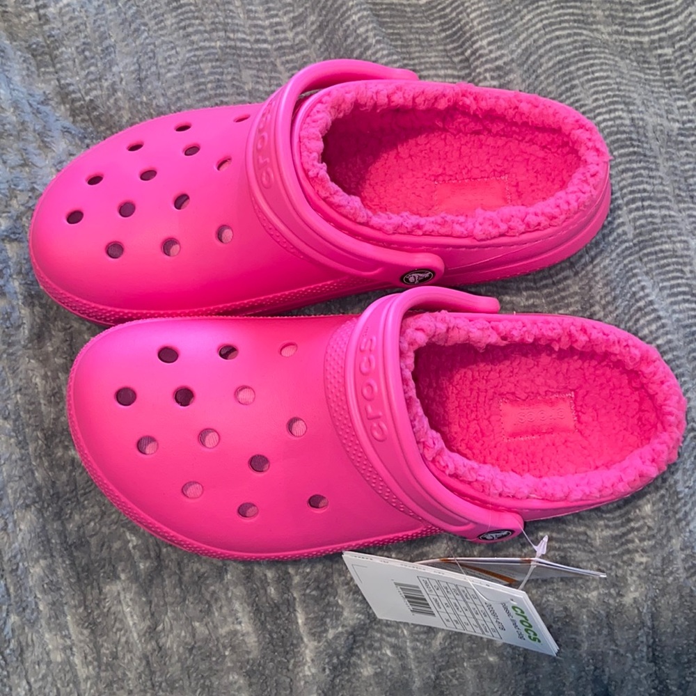 NEW fuzzy crocs